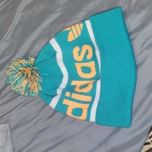Adidas beanie